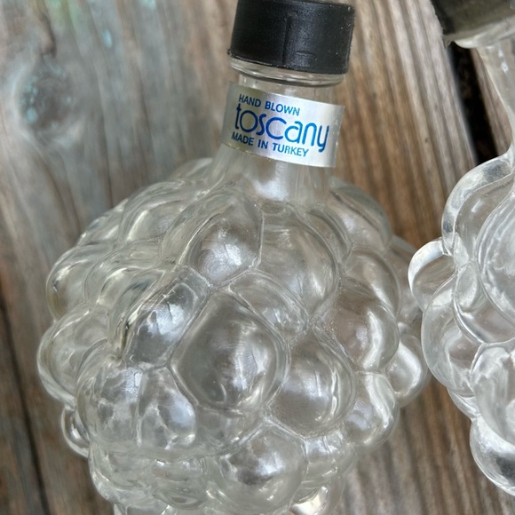 Grape Shaped Glass Bottles Toscany (2) - Picture 2 of 3